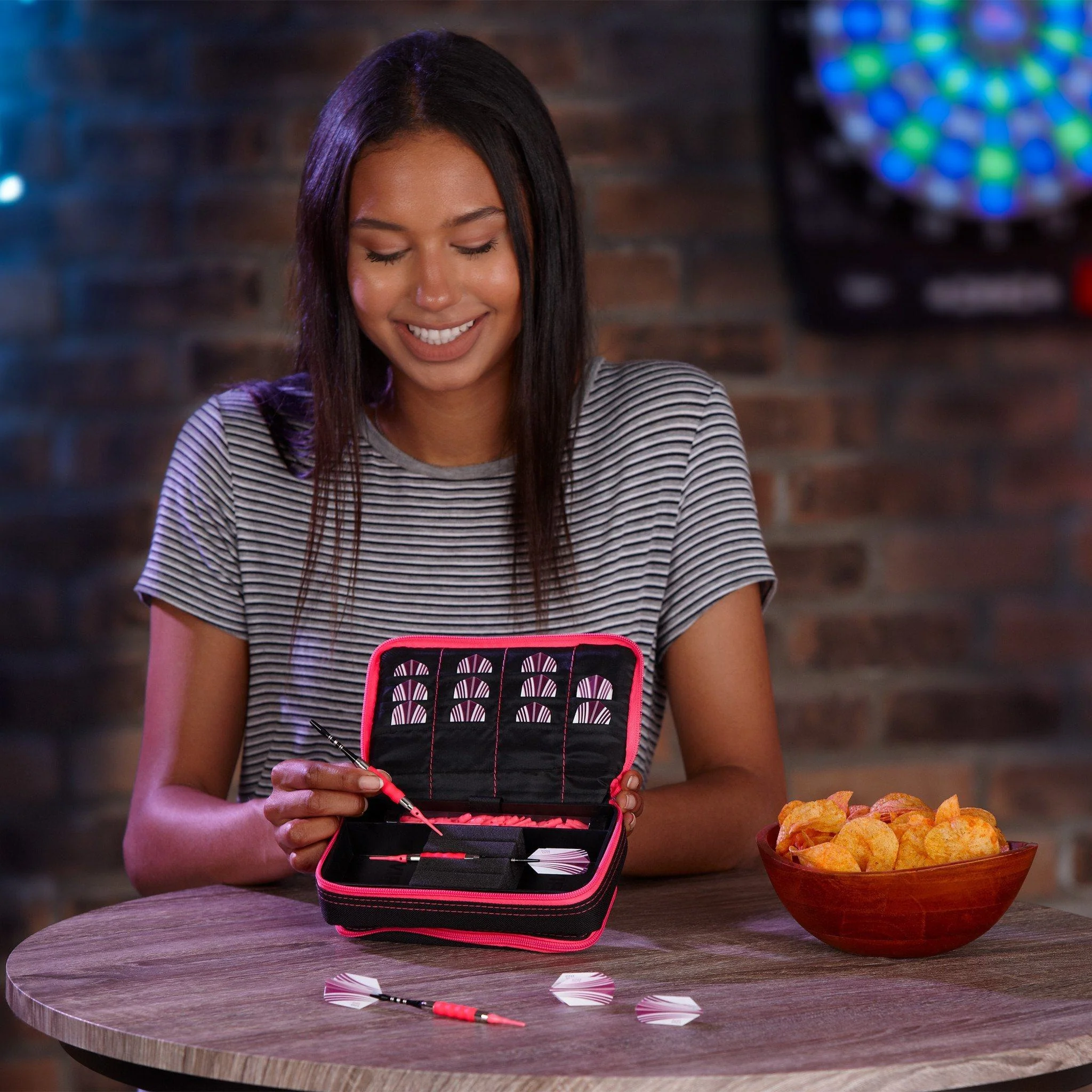 [OPEN BOX]  Casemaster Plazma Plus Dart Case Black with Pink Trim and Phone Pocket - Image 10