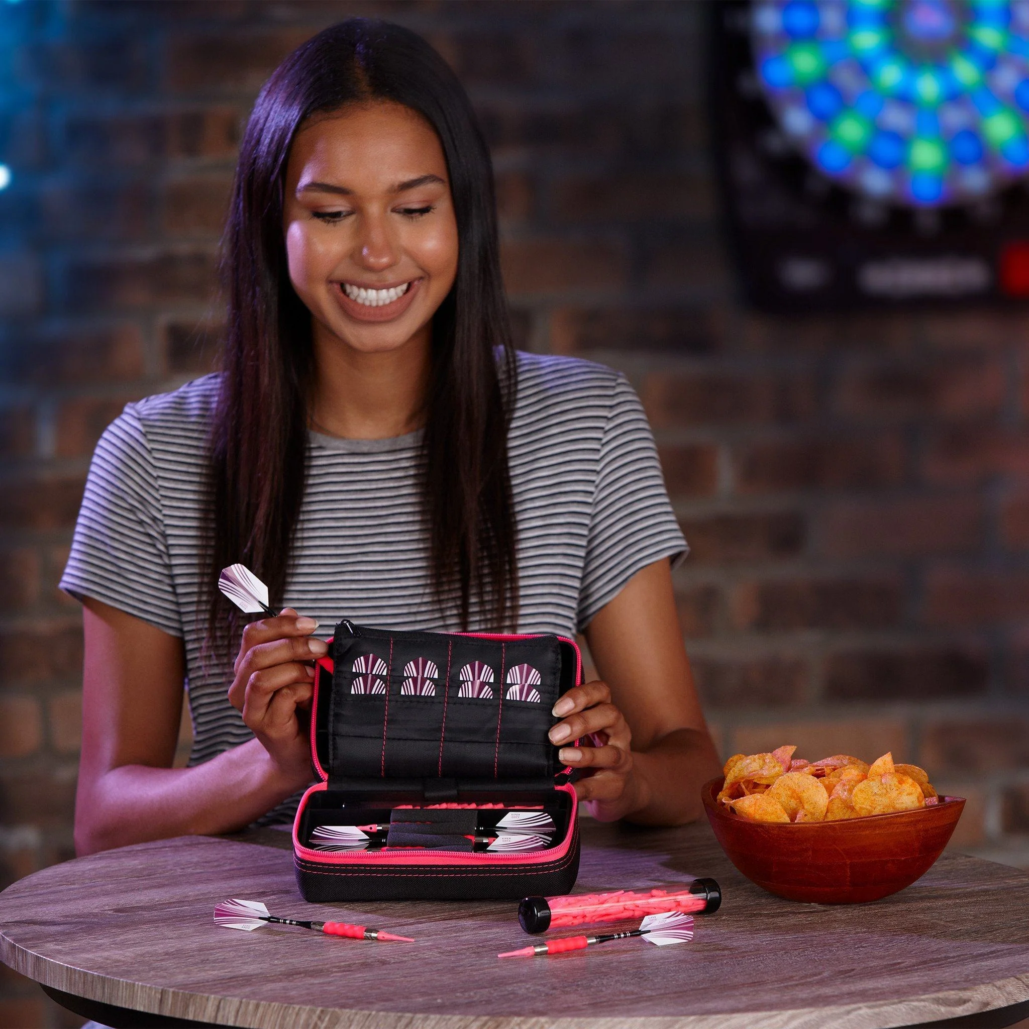 [OPEN BOX]  Casemaster Plazma Pro Dart Case Black with Pink Trim and Phone Pocket - Image 10