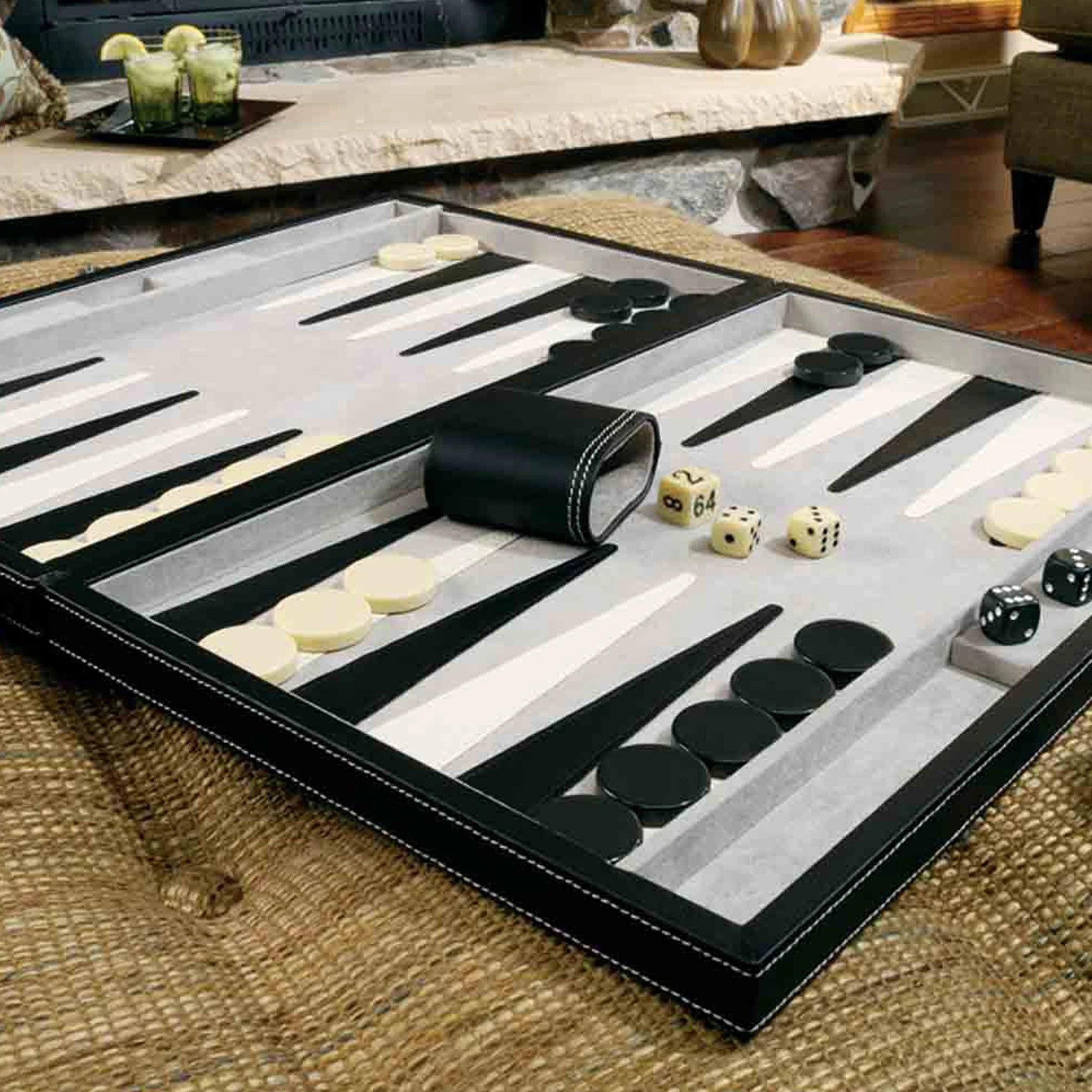 [OPEN BOX]  Mainstreet Classics Classic 18" Backgammon Set - Image 3